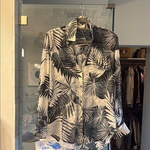 Equipment women’s  Black and White Palm Print Shirt, S